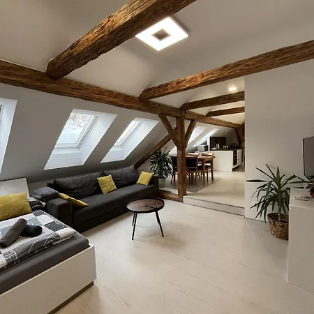 Apartmany S Vyhledem Na Zamek Vimperk Exterior foto