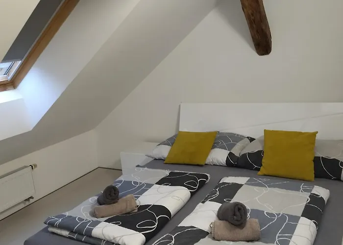 Apartmany S Vyhledem Na Zamek
